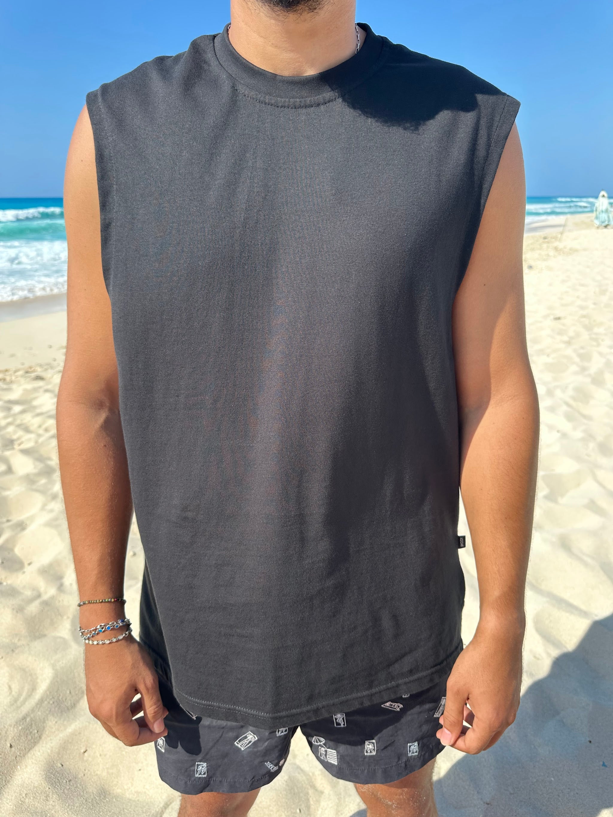 Black Sleeveless Tee