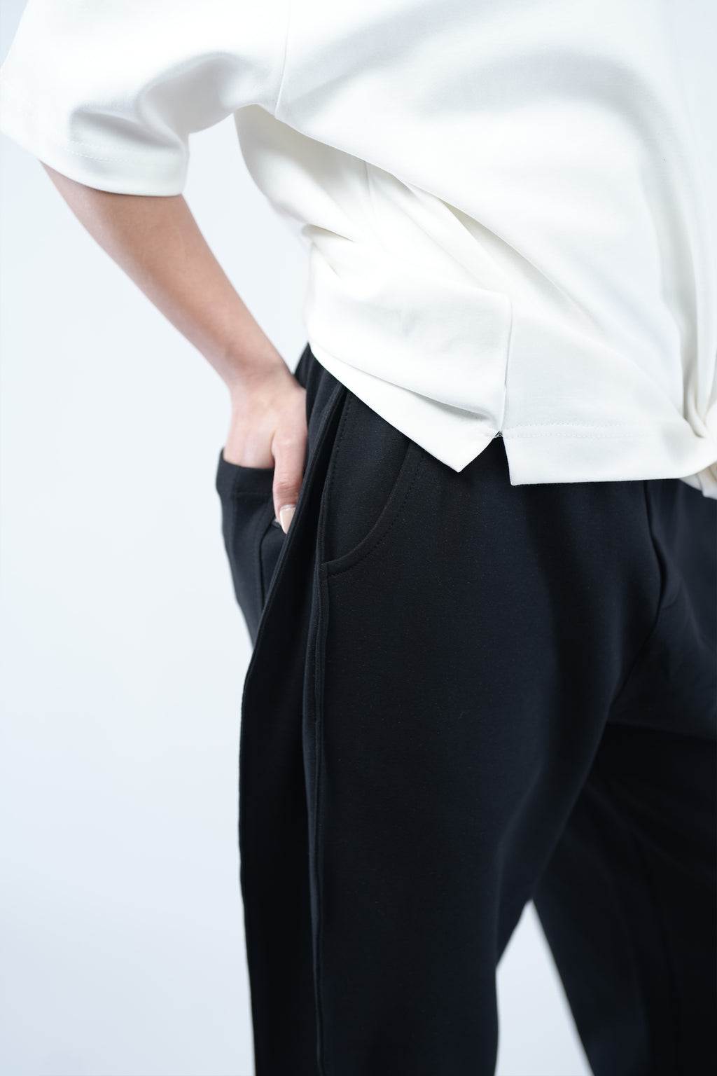 Black Side Cut Wide Leg Sweatpants